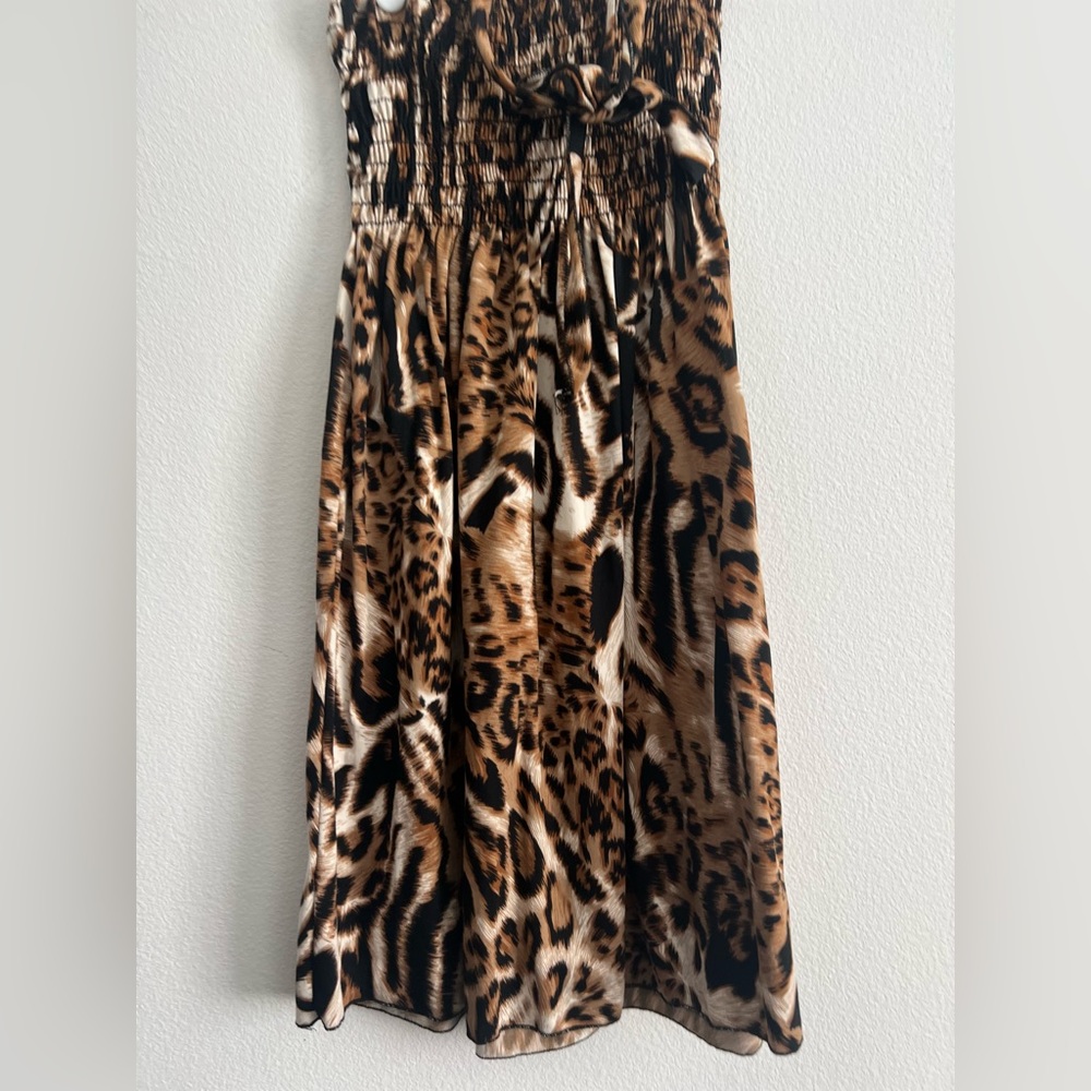Cute Smocked short halter dress. Size medium - Picture 2 of 2